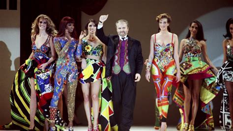 anni 80 moda versace|gianni versace.